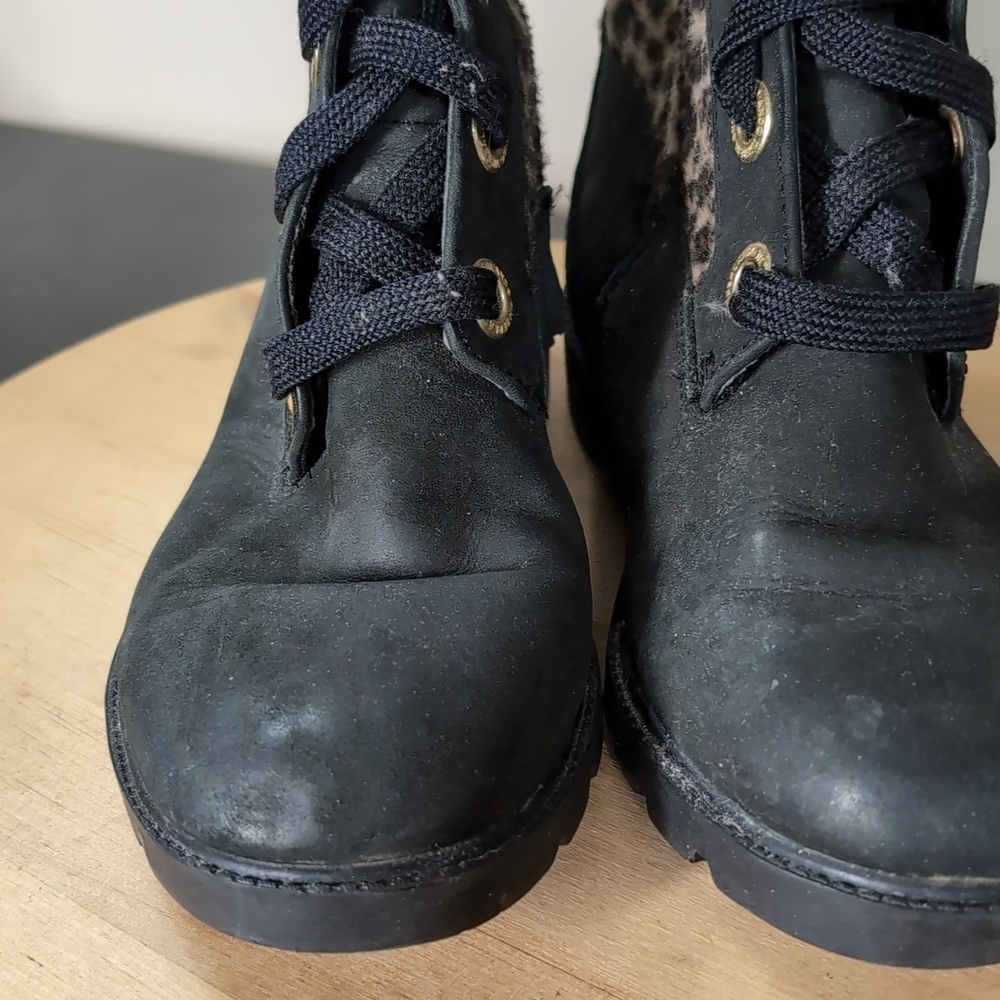 Timberland Leather Animal Print Cheetah Lace up boots Size 6 Women's - Picture 11 of 11